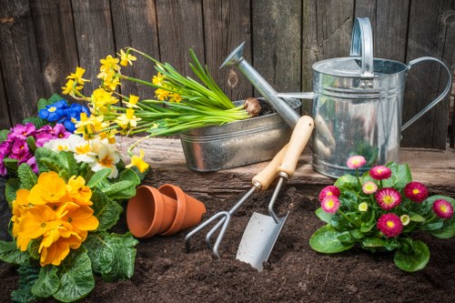 Safe and flexible payment methods for Landscapers Poplar